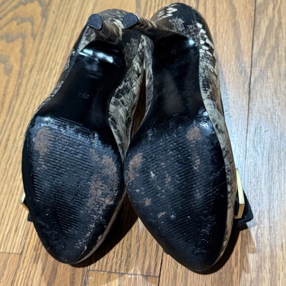 Guess Gold and Black Snakeskin Heels - Picture 4 of 6